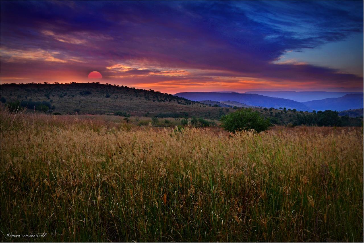 Maropeng Boutique Hotel Магалисбург Экстерьер фото
